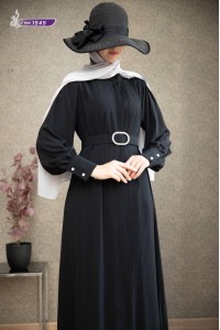 1545 Pilise Detaylı Elbise - Siyah 