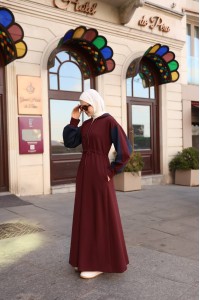 1565  Kapişon Detaylı Elbise - Lacivert & Bordo 