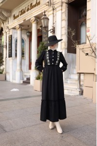 1580 Nakış Detaylı Elbise - Siyah