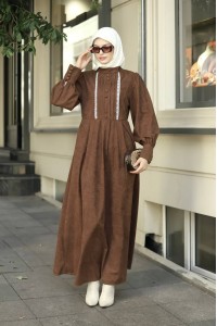 1601 Dantel Detaylı Elbise - Taba