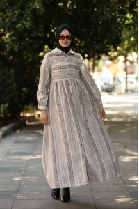 1604 Çizgili Kışlık Elbise - Bej 