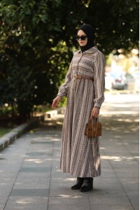 1604 Çizgili Kışlık Elbise - Kahve 