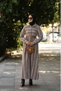 1604 Çizgili Kışlık Elbise - Kahve 