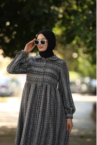 1604 Çizgili Kışlık Elbise - Siyah 