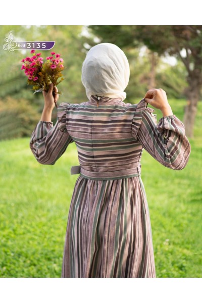 3135 Çizgi Detaylı Elbise - Pembe-yeşil 